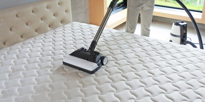 một số cách vệ sinh nệm tại nhà